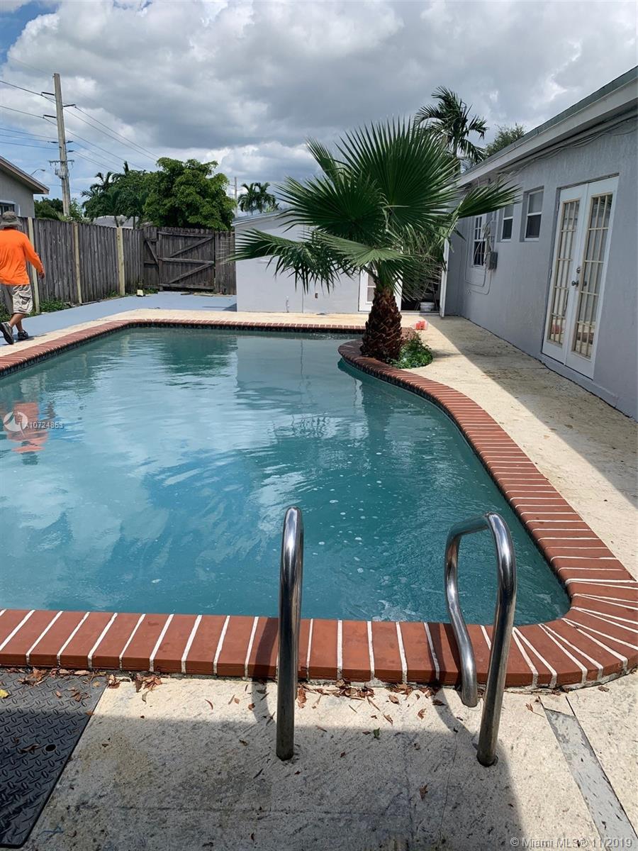 Hialeah, FL 33012,6750 W 11 CT