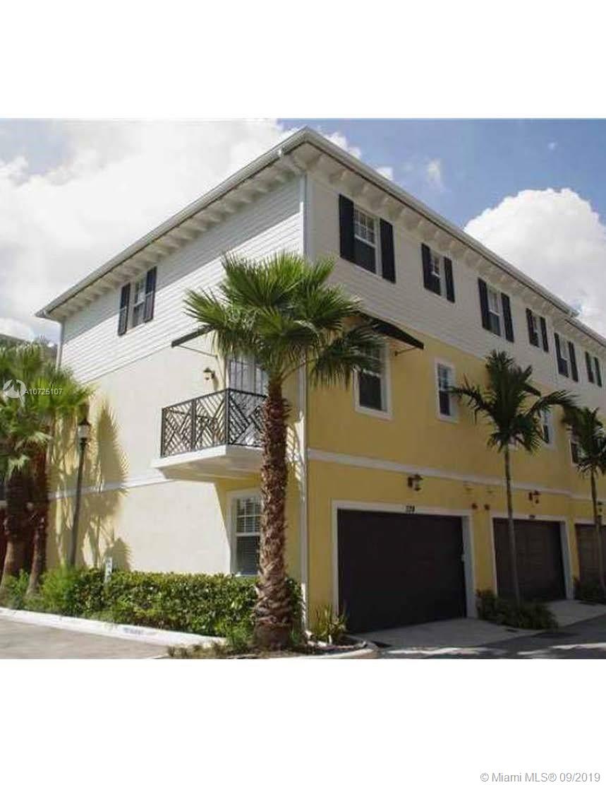 Wilton Manors, FL 33305,2291 NE 9th Ave #2291