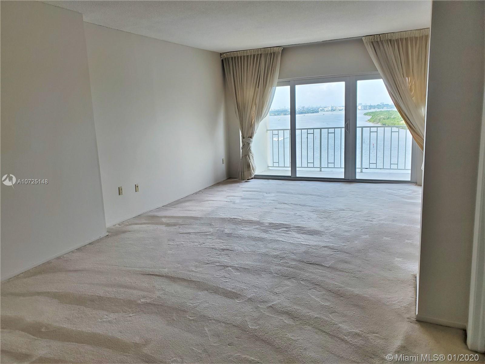 Sunny Isles Beach, FL 33160,300 Bayview Dr #1614