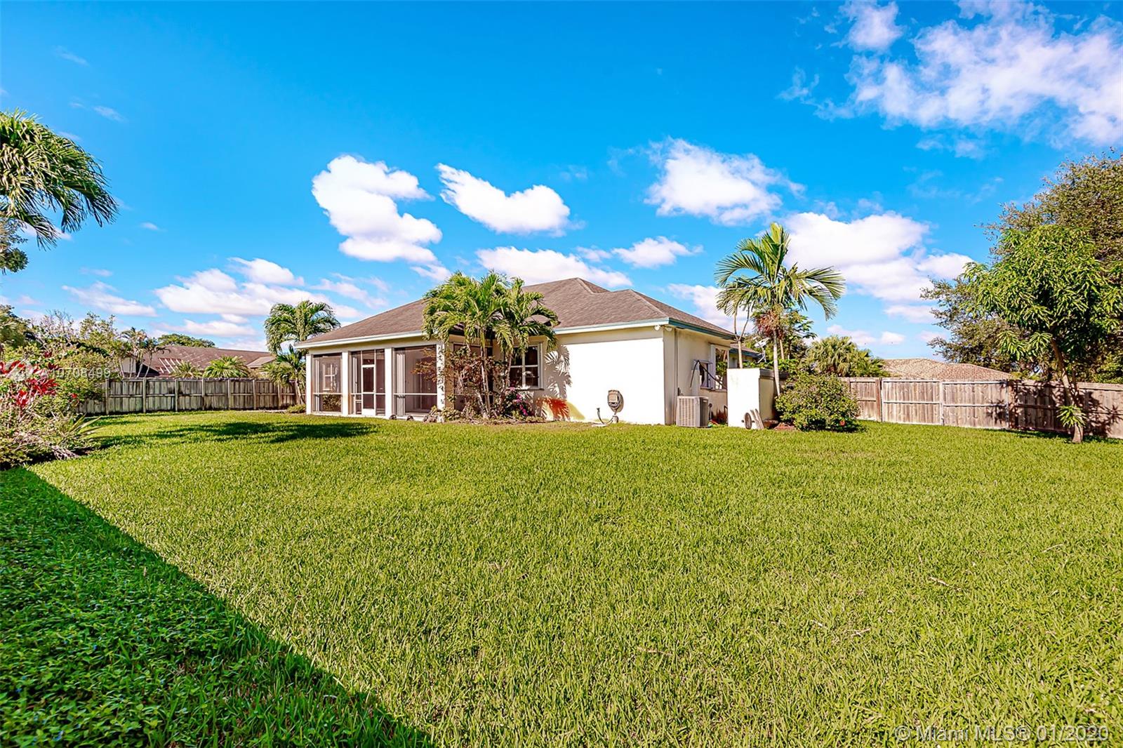 Palmetto Bay, FL 33157,8750 SW 166th St