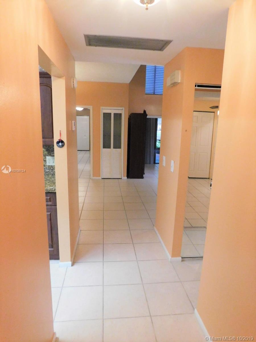 Pembroke Pines, FL 33024,1088 NW 98th Ter #116