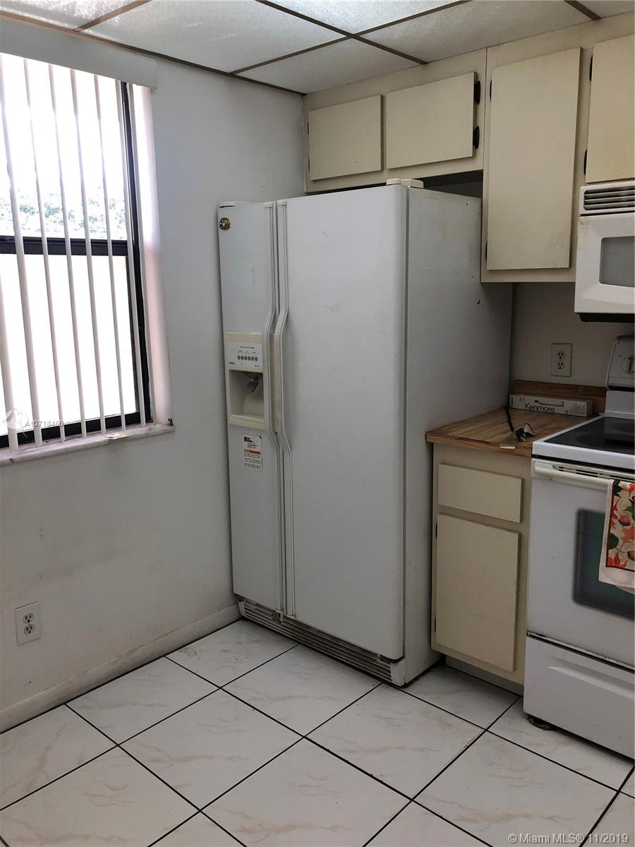 Sunrise, FL 33322,10332 Sunrise Lakes Blvd #304