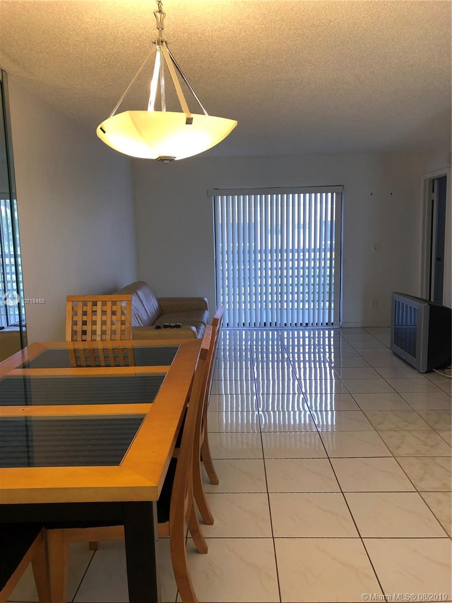 Sunrise, FL 33322,10332 Sunrise Lakes Blvd #304