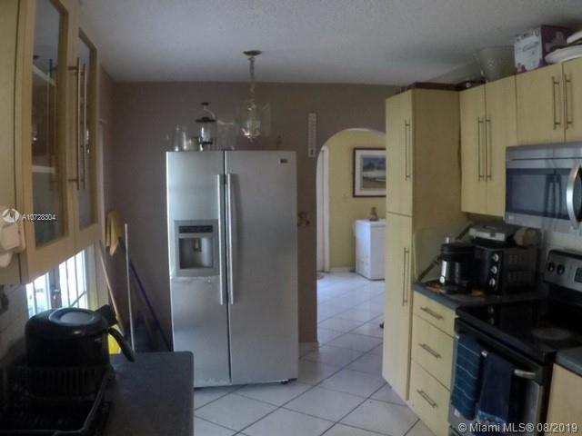 Miami, FL 33183,7124 SW 136th Ct