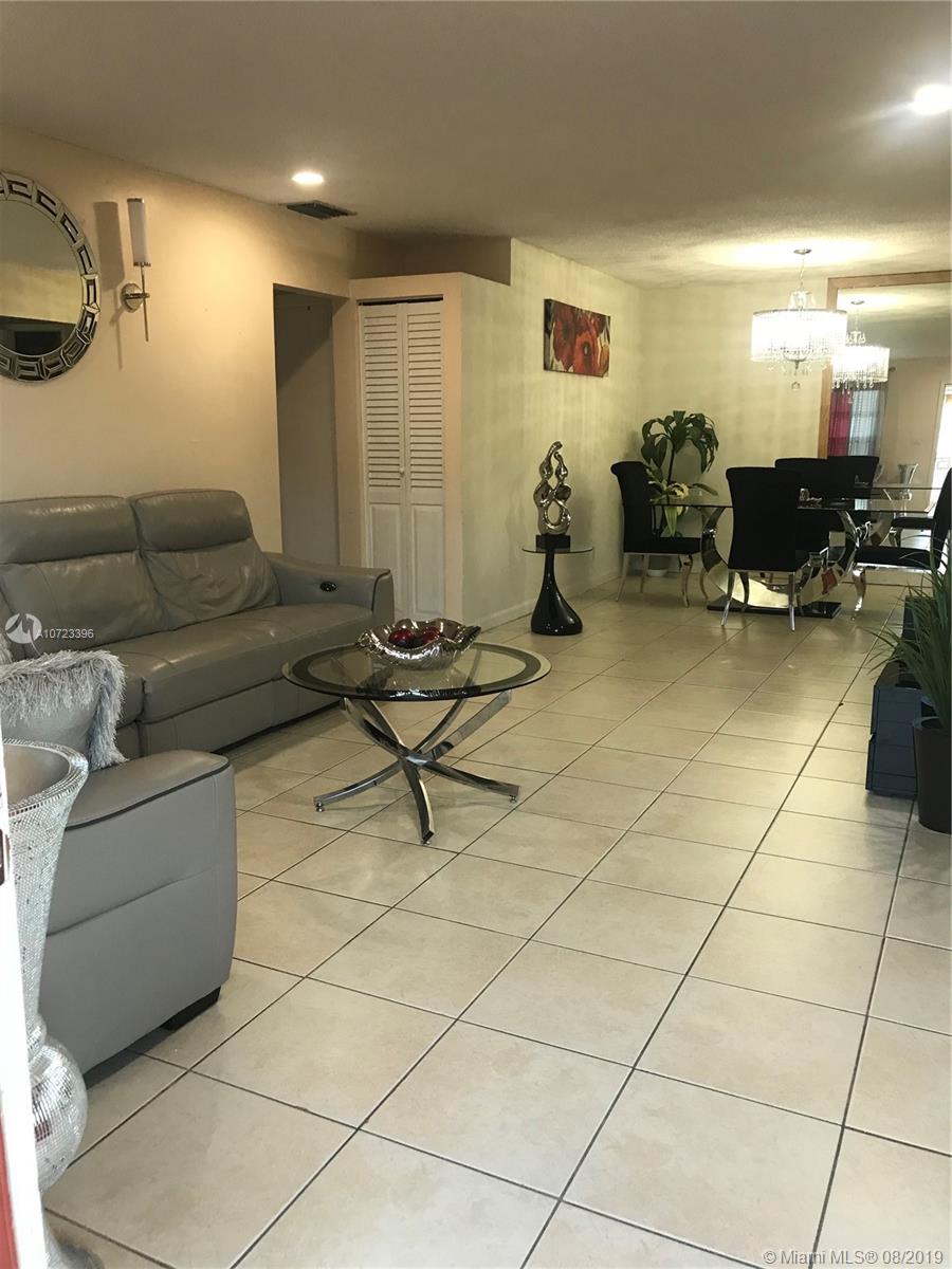 Miami, FL 33175,12800 SW 43rd Dr #210B