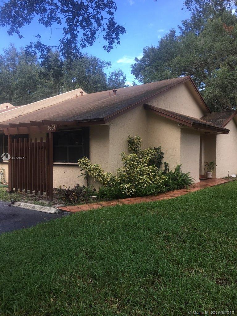 1551 NW 96th Way, Pembroke Pines, FL 33024