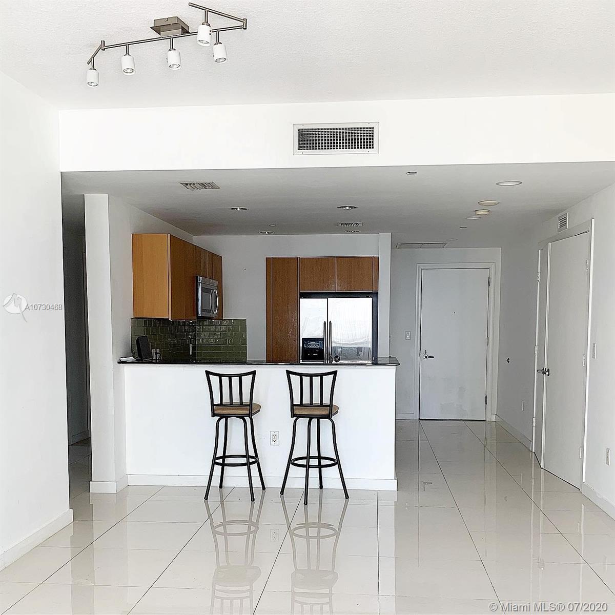 Miami, FL 33131,1060 BRICKELL AV #2207