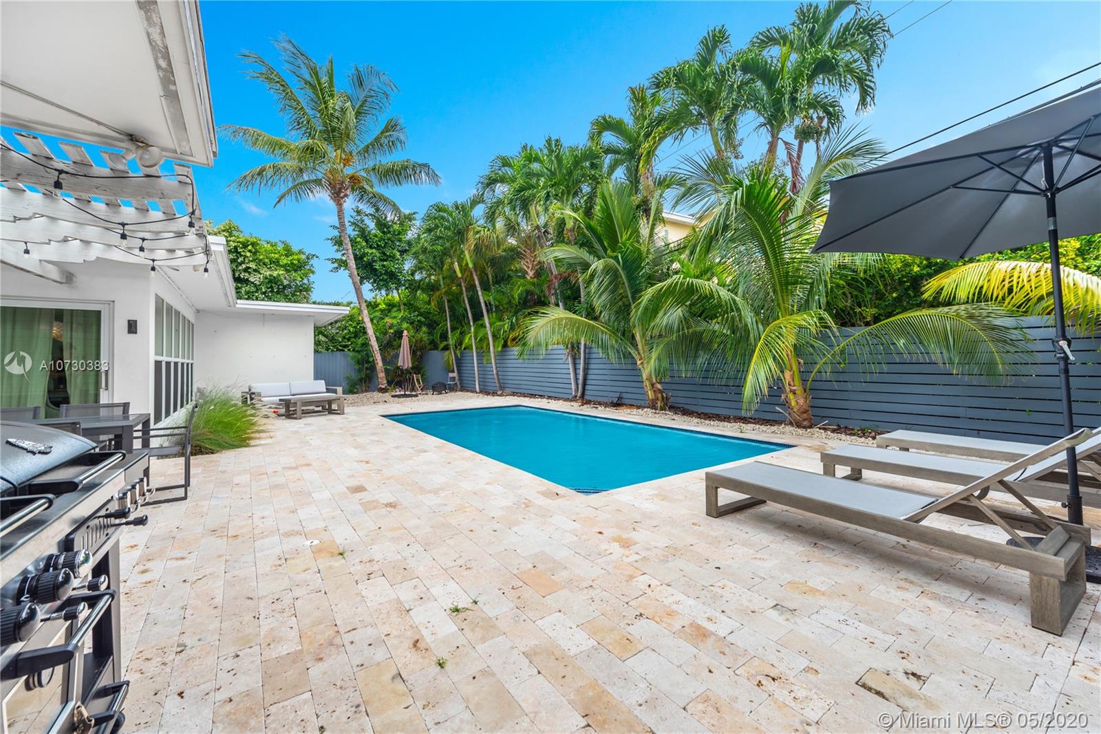 Key Biscayne, FL 33149,345 W Enid Dr