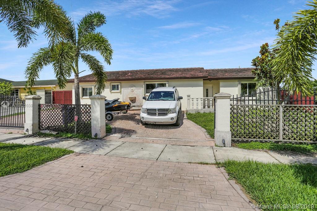 28500 SW 142nd Ave, Homestead, FL 33033