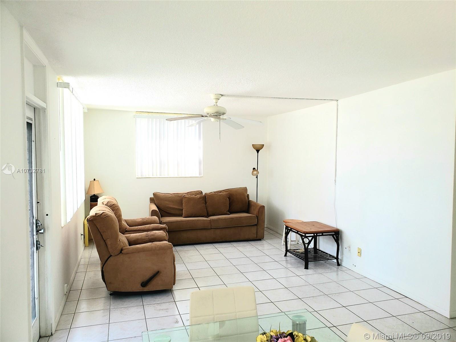 Hallandale Beach, FL 33009,1913 S Ocean Dr #304