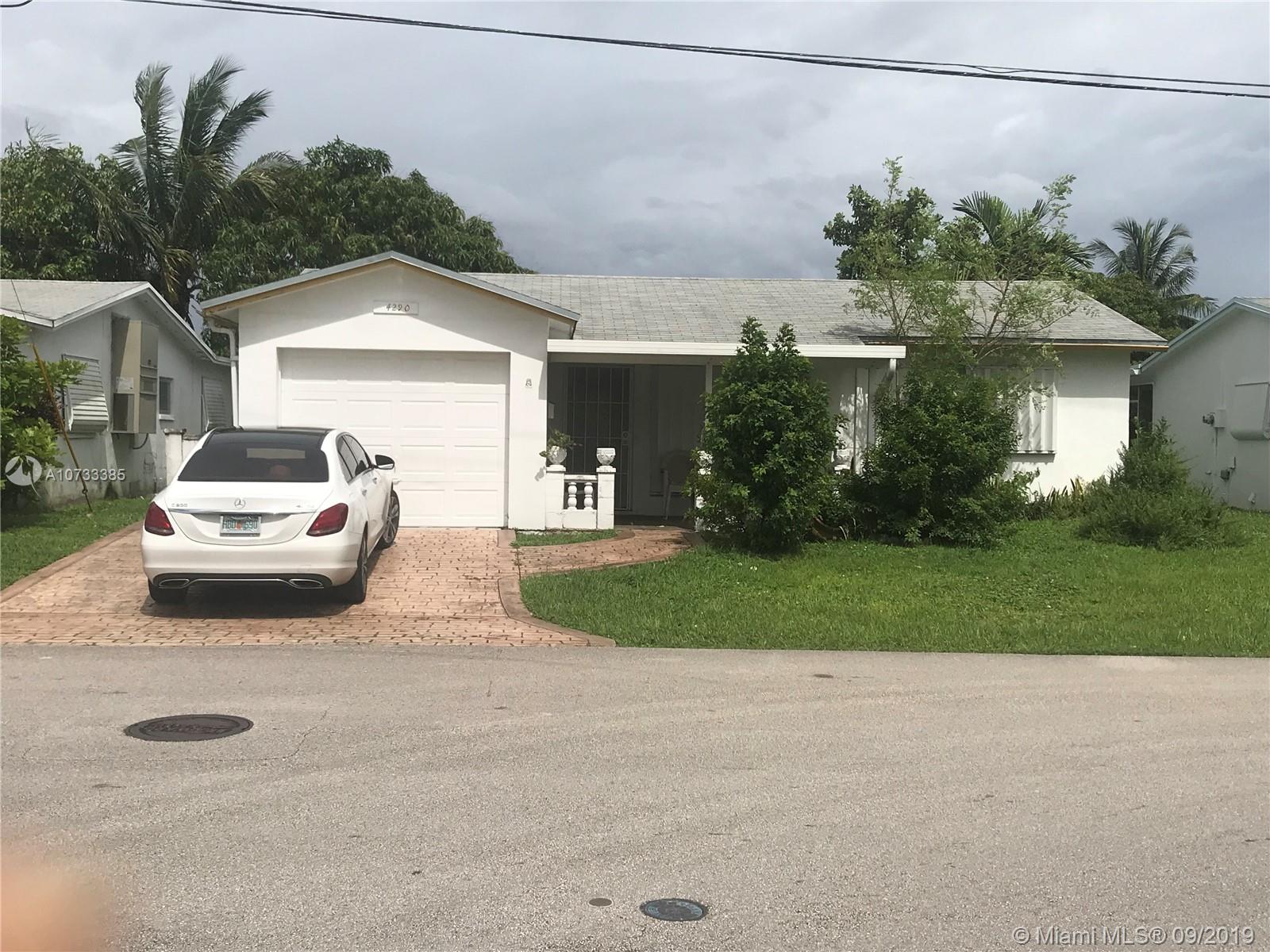 4290 NW 45th Ter, Lauderdale Lakes, FL 33319