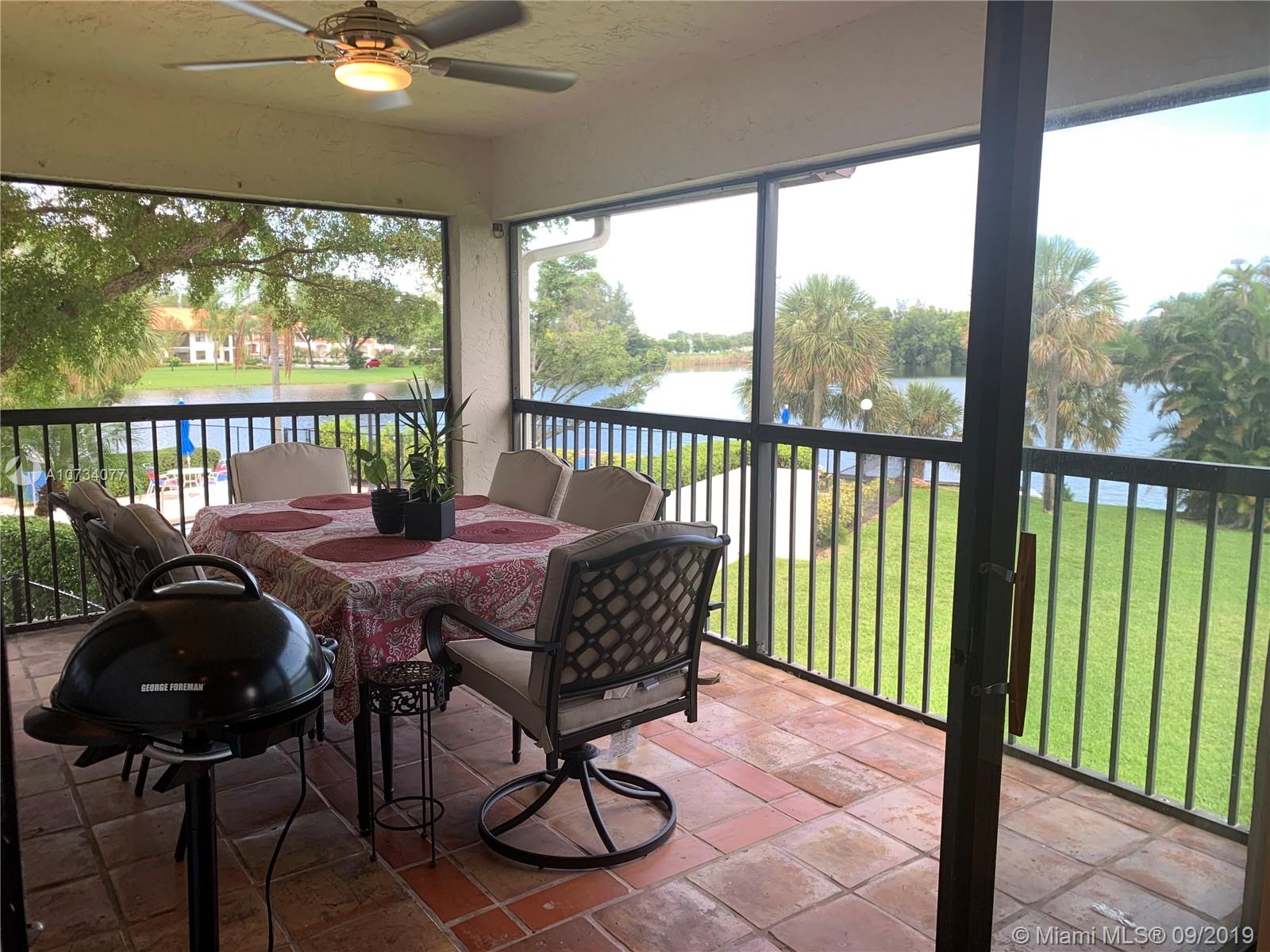 Deerfield Beach, FL 33442,108 Lincoln CT #108