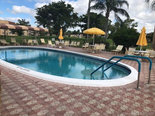 Sunrise, FL 33322,9300 Sunrise Lakes Blvd #309