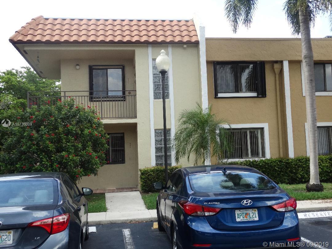 434 Lakeview Dr #101, Weston, FL 33326