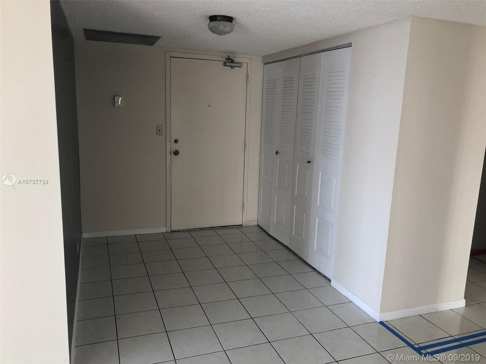 Sunny Isles Beach, FL 33160,301 174th St #919