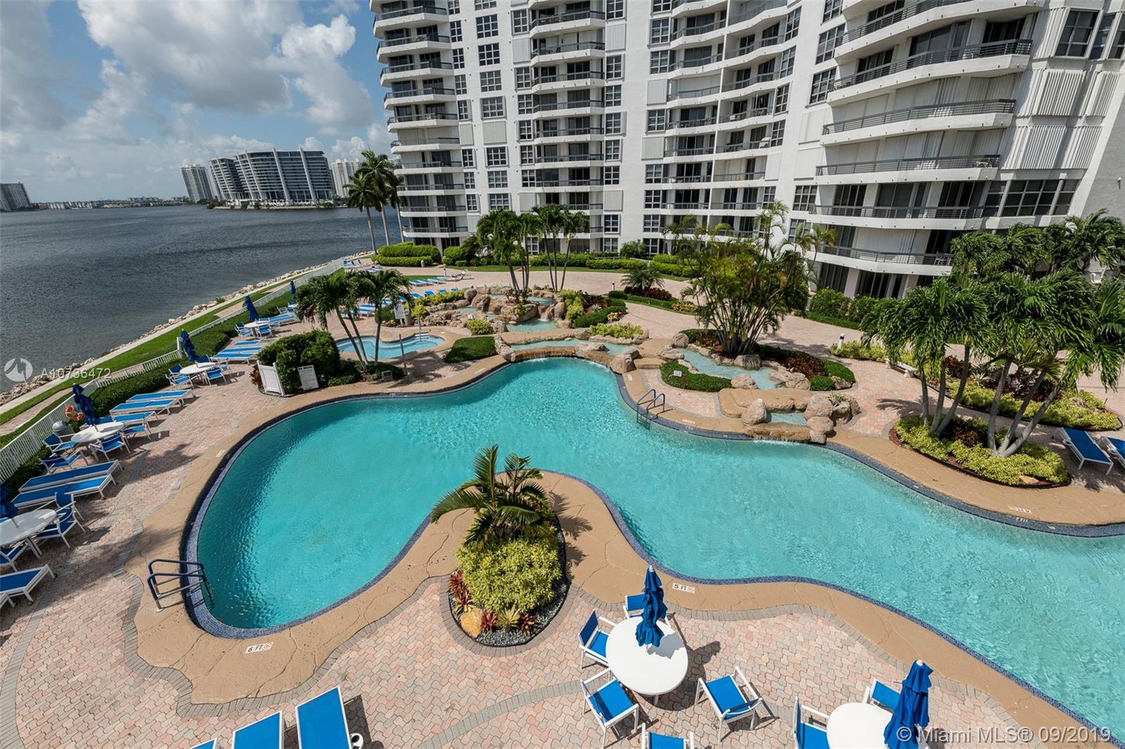 Aventura, FL 33180,19195 Mystic Pointe Dr #1806