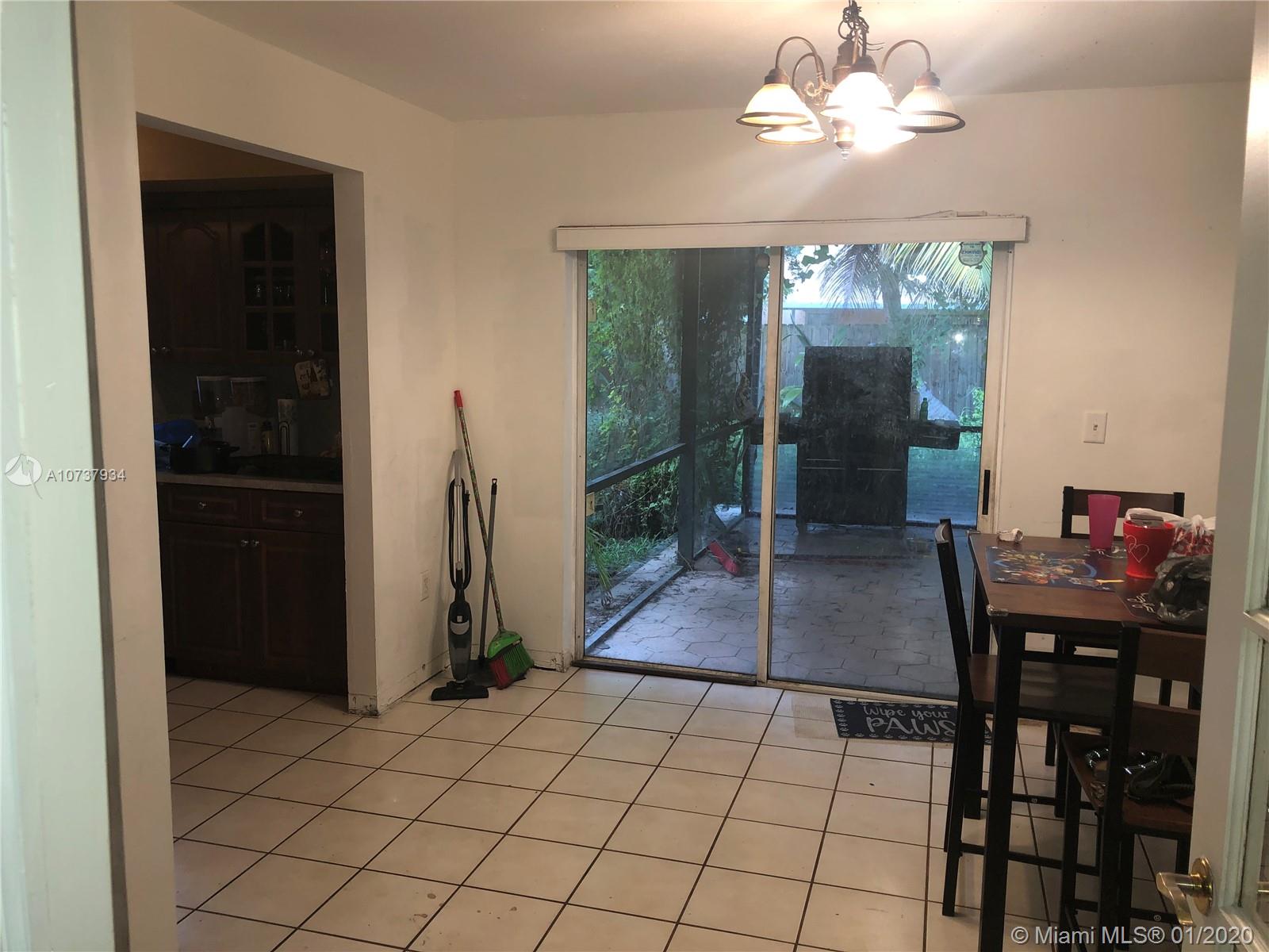 Homestead, FL 33032,11925 SW 274th St