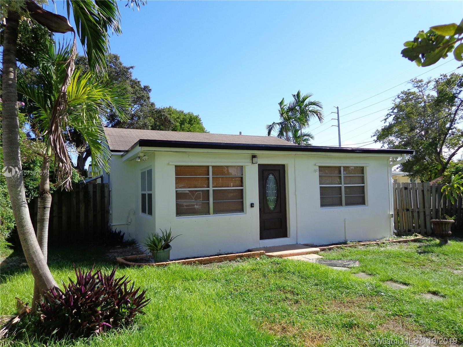 217 SW 2nd Ter, Dania Beach, FL 33004