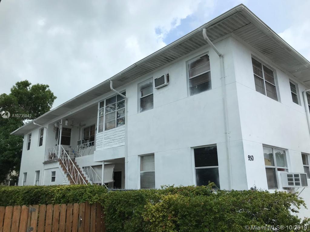 950 79th Ter, Miami Beach, FL 33141