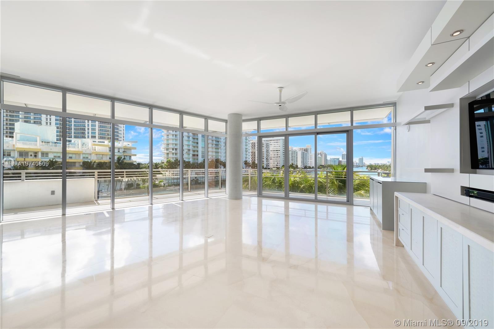 Miami Beach, FL 33141,6101 Aqua Ave #401