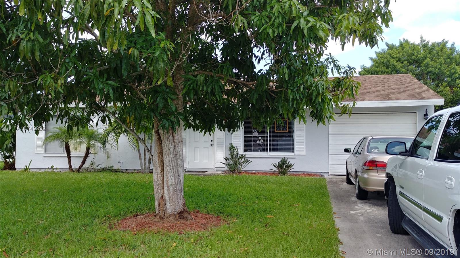 1755 SE Lullaby Ter, Port St. Lucie, FL 34952