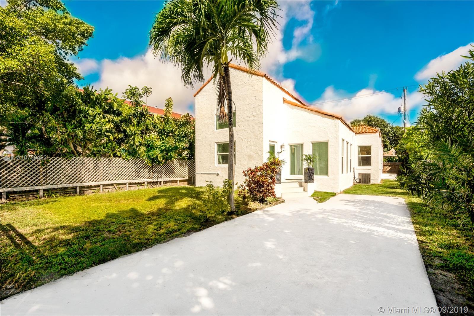 1327 Biarritz, Miami Beach, FL 33141