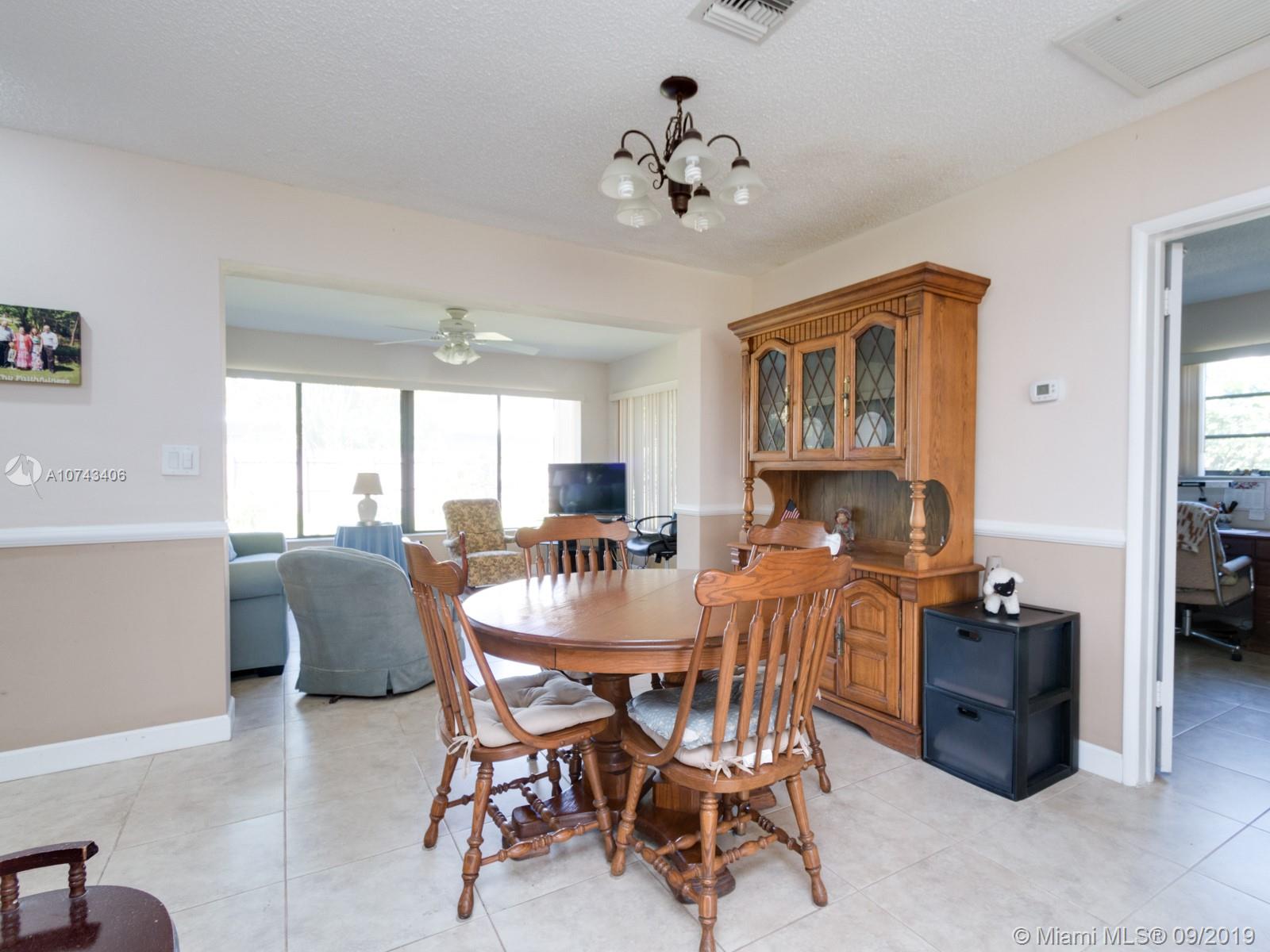 Wilton Manors, FL 33334,3009 NE 2nd Ter