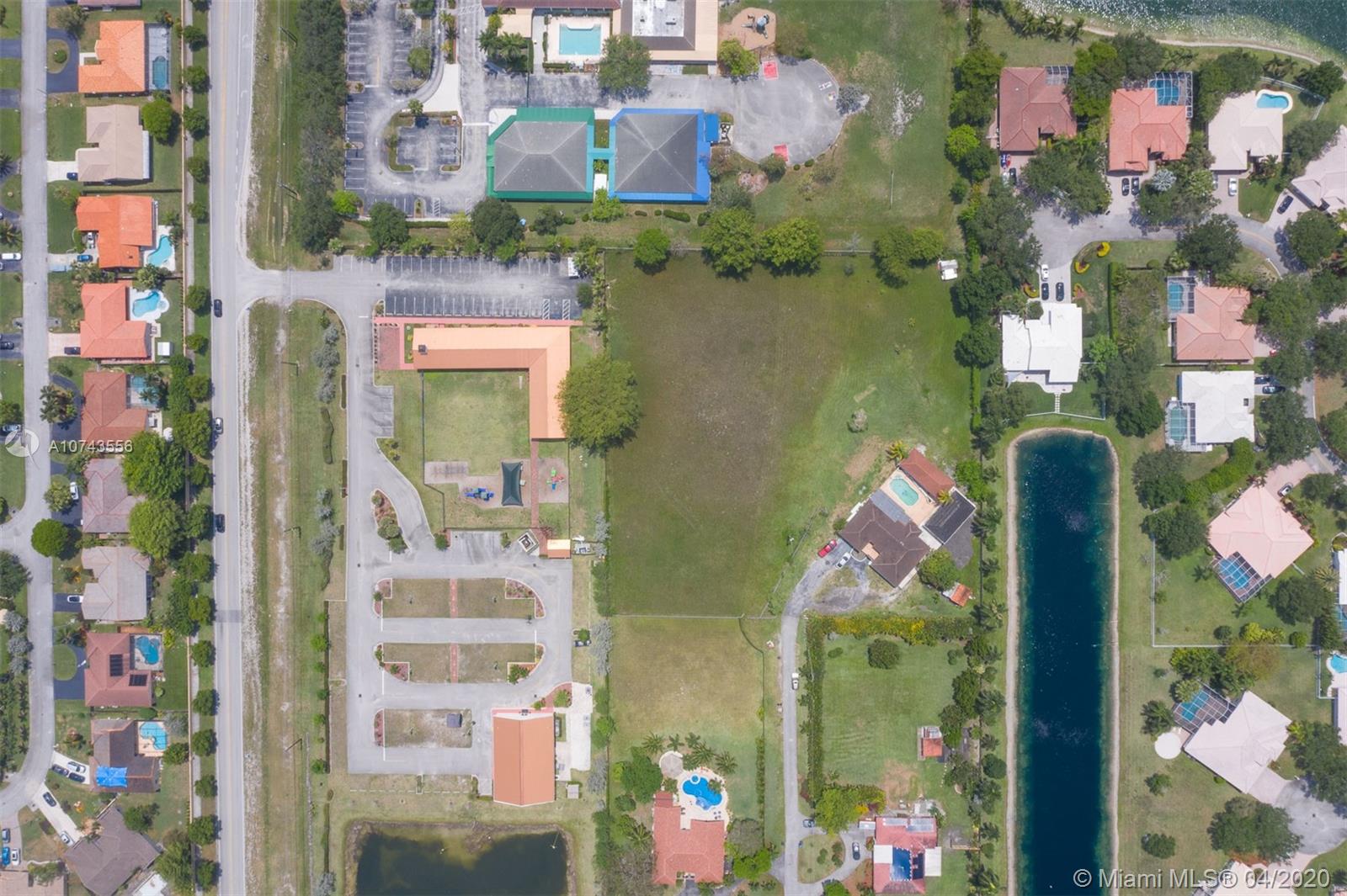 Southwest Ranches, FL 33331,161 SW Avenue