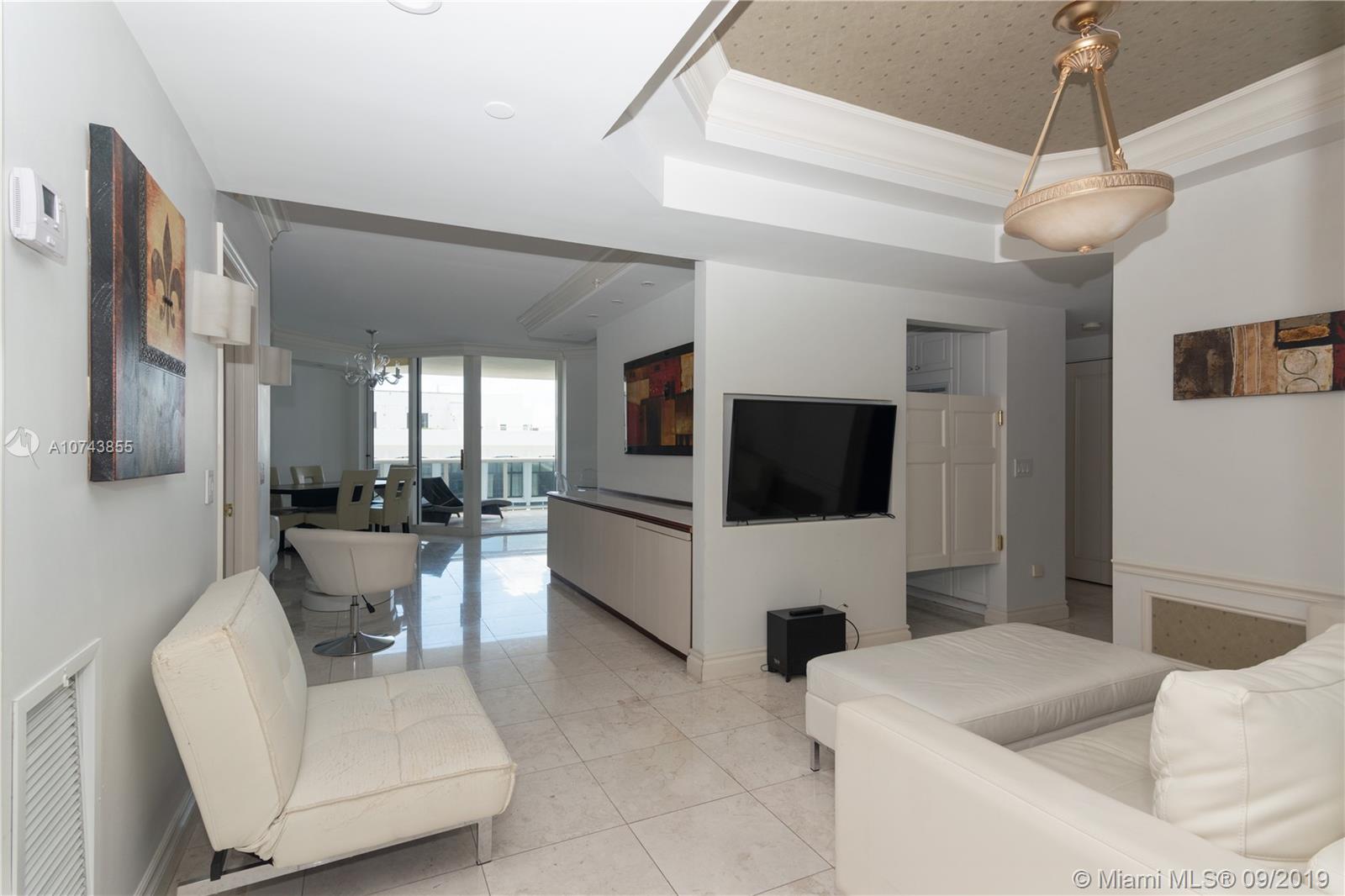 4779 Collins Ave #2008, Miami Beach, FL 33140