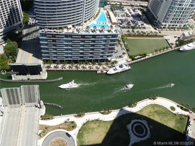 Miami, FL 33131,485 BRICKELL AV #4902