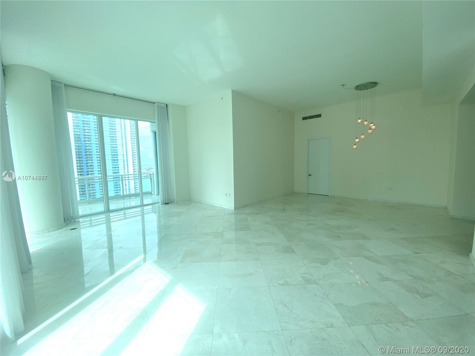 Miami, FL 33131,900 Brickell Key Blvd #2001