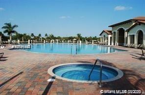 Cutler Bay, FL 33190,9303 SW 227th St #4-3