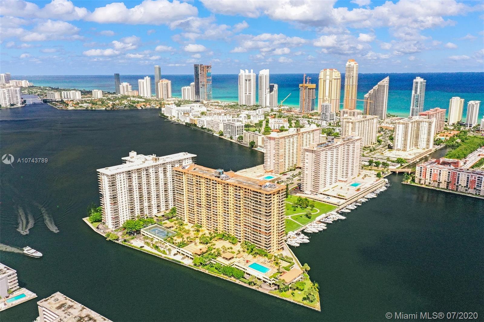 Sunny Isles Beach, FL 33160,290 174th St #2108