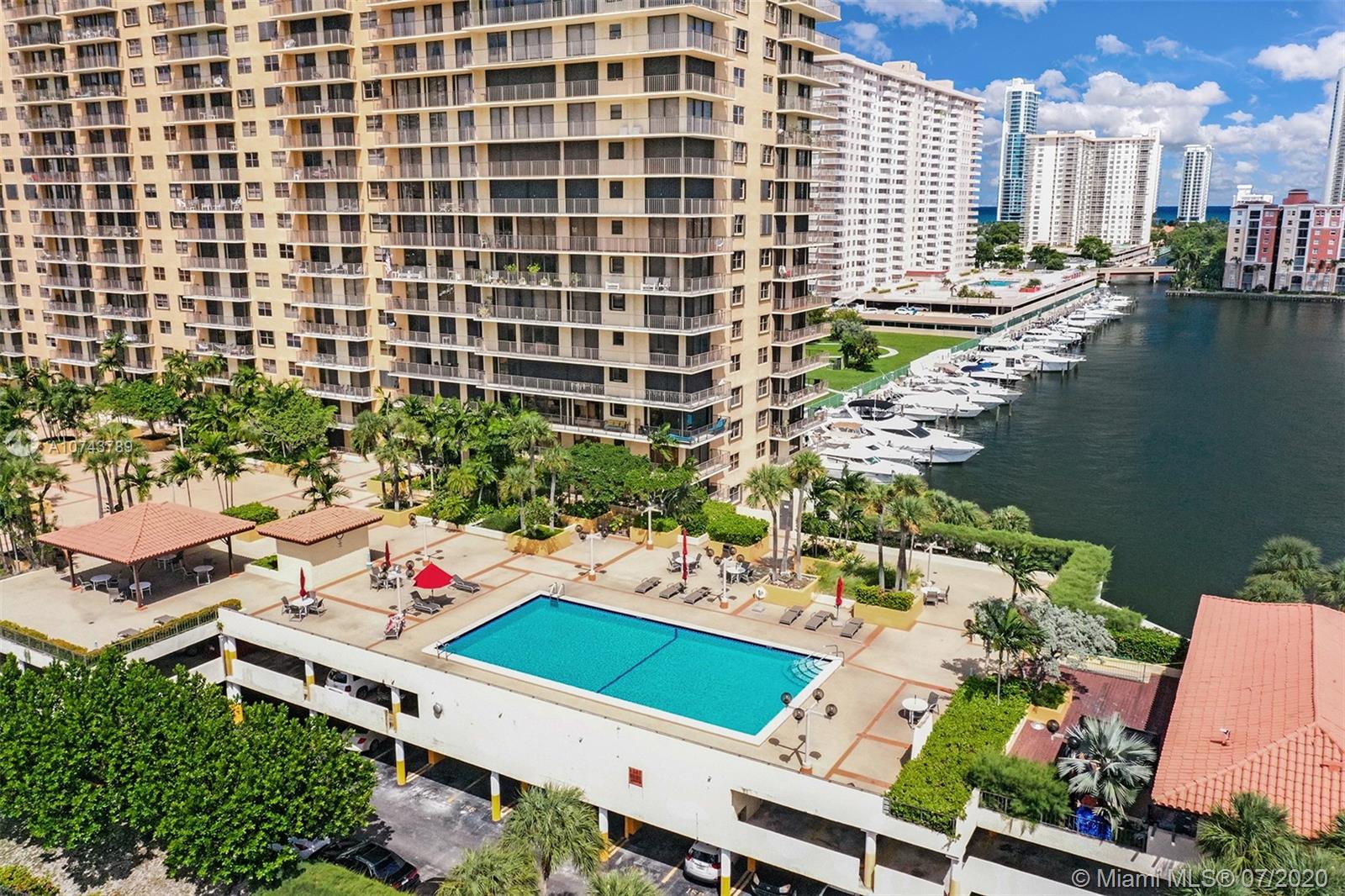 Sunny Isles Beach, FL 33160,290 174th St #2108