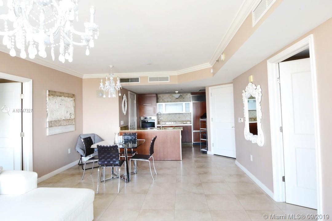 Sunny Isles Beach, FL 33160,17201 Collins Ave #2309