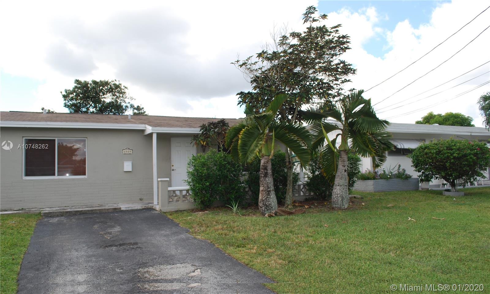 6828 NW 29th St, Sunrise, FL 33313