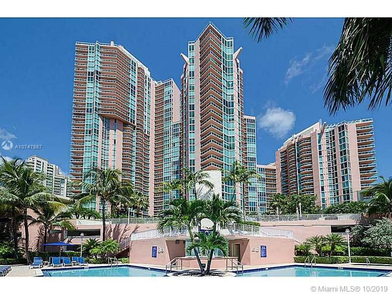 Aventura, FL 33180,3370 Hidden Bay Dr #201