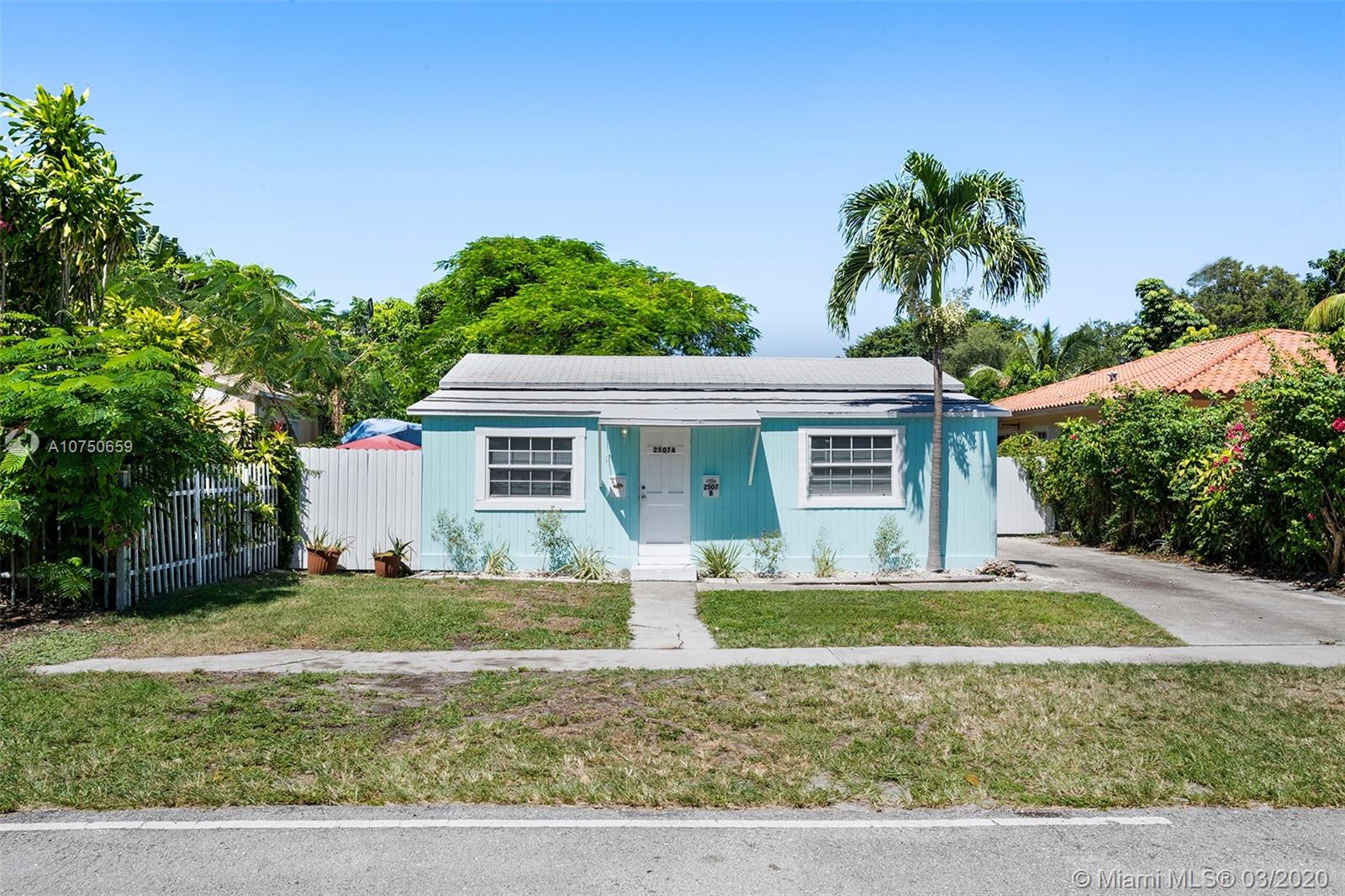 North Miami Beach, FL 33160,2507 NE 183rd Street