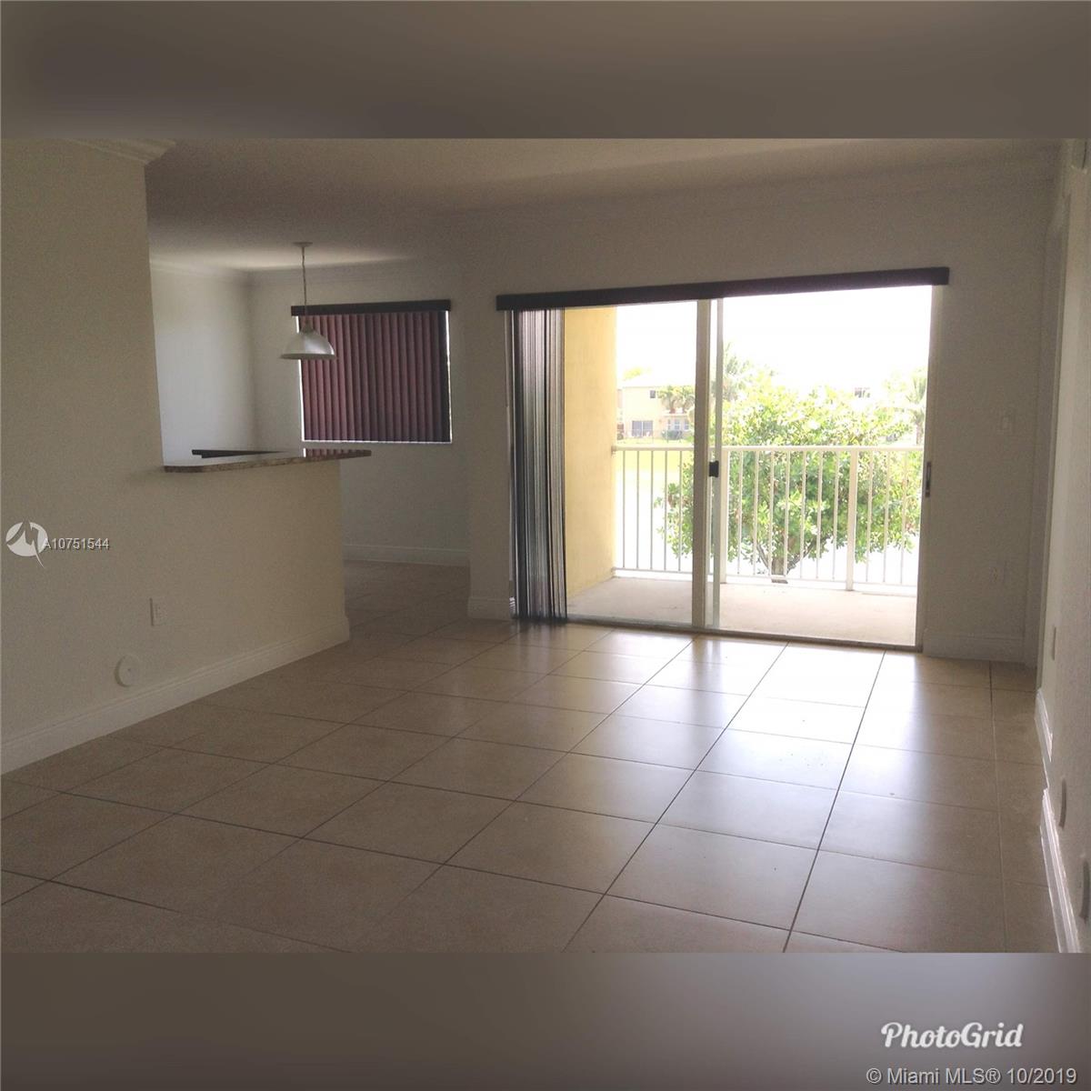 Cutler Bay, FL 33189,20810 SW 87th Ave #202