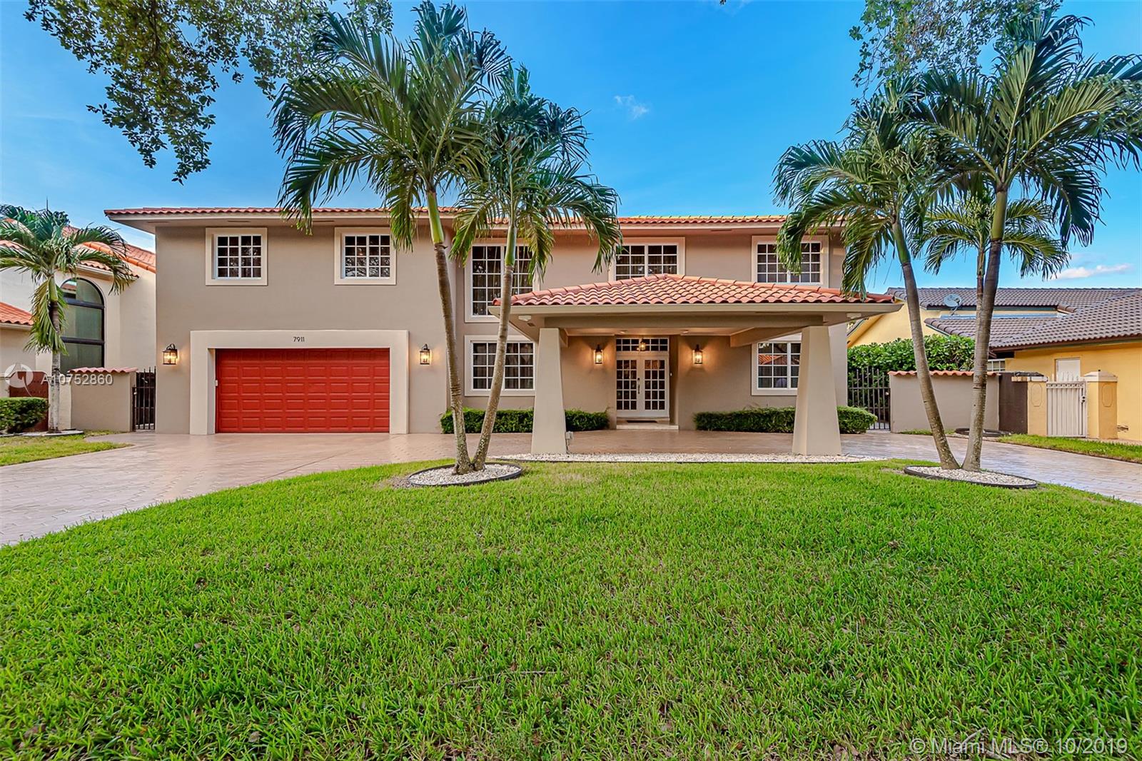 7911 NW 169th Ter, Miami Lakes, FL 33016