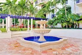 Coral Gables, FL 33134,888 S Douglas Rd #301