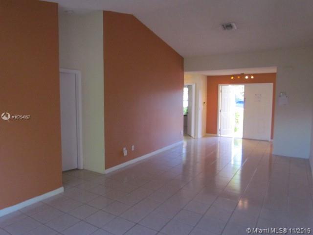 Cutler Bay, FL 33189,9133 SW 215th Ter