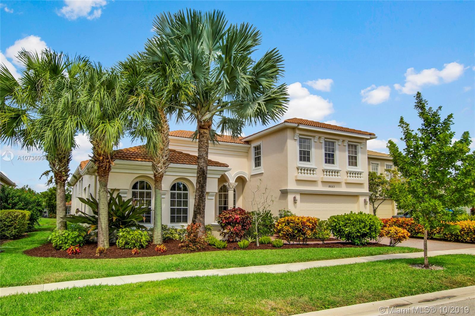 8683 Via Prestigio E, Wellington, FL 33411