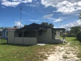 West Park, FL 33023,5530 SW 22nd St