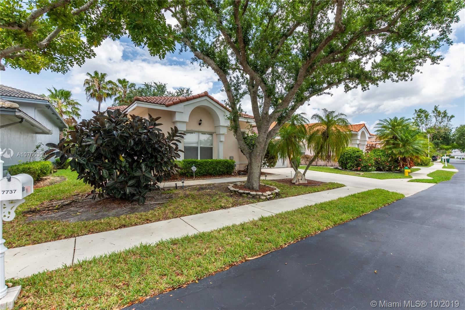 Margate, FL 33063,7737 Highlands Cir