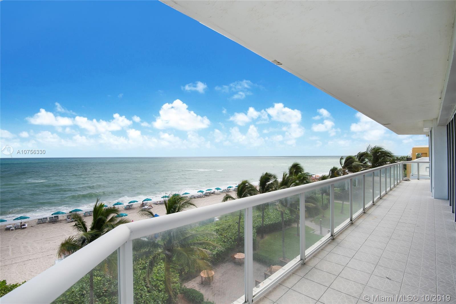 Sunny Isles Beach, FL 33160,16425 Collins Ave #WS7A