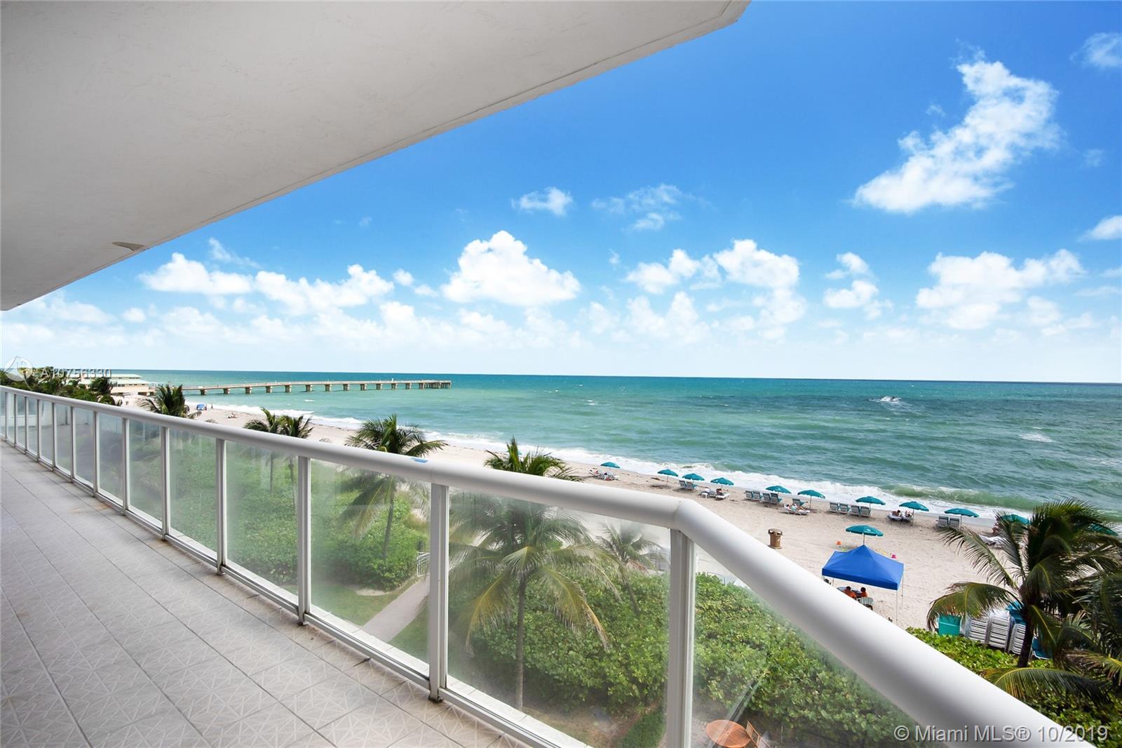 Sunny Isles Beach, FL 33160,16425 Collins Ave #WS7A