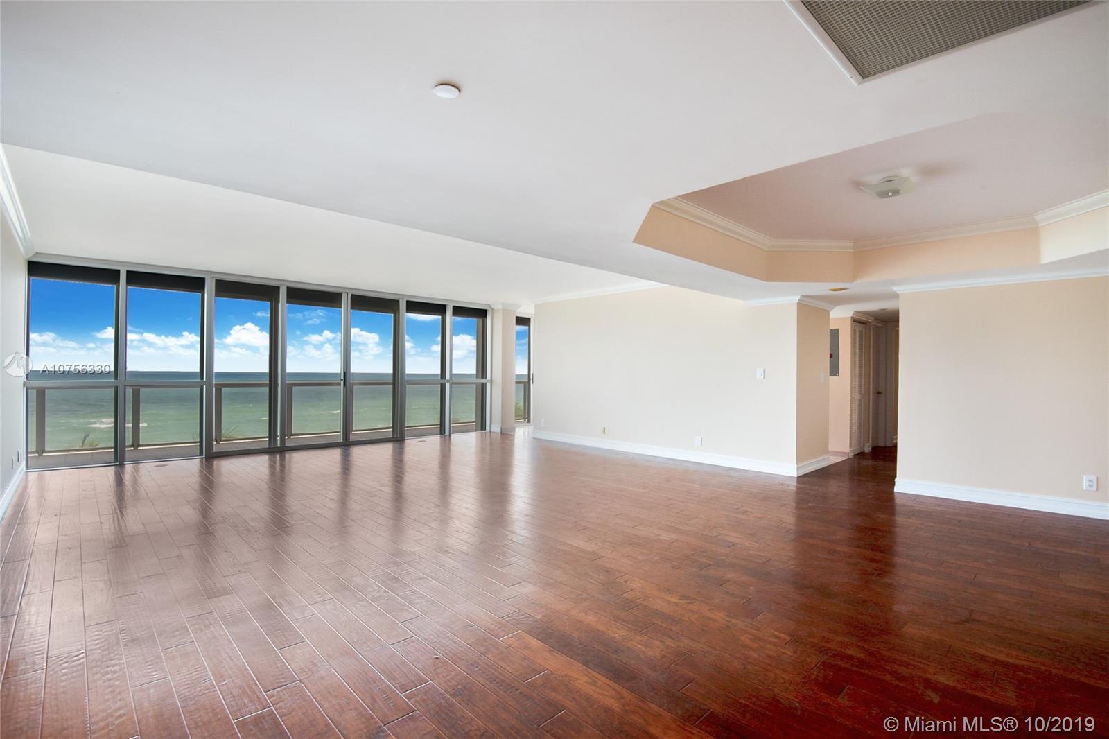 Sunny Isles Beach, FL 33160,16425 Collins Ave #WS7A