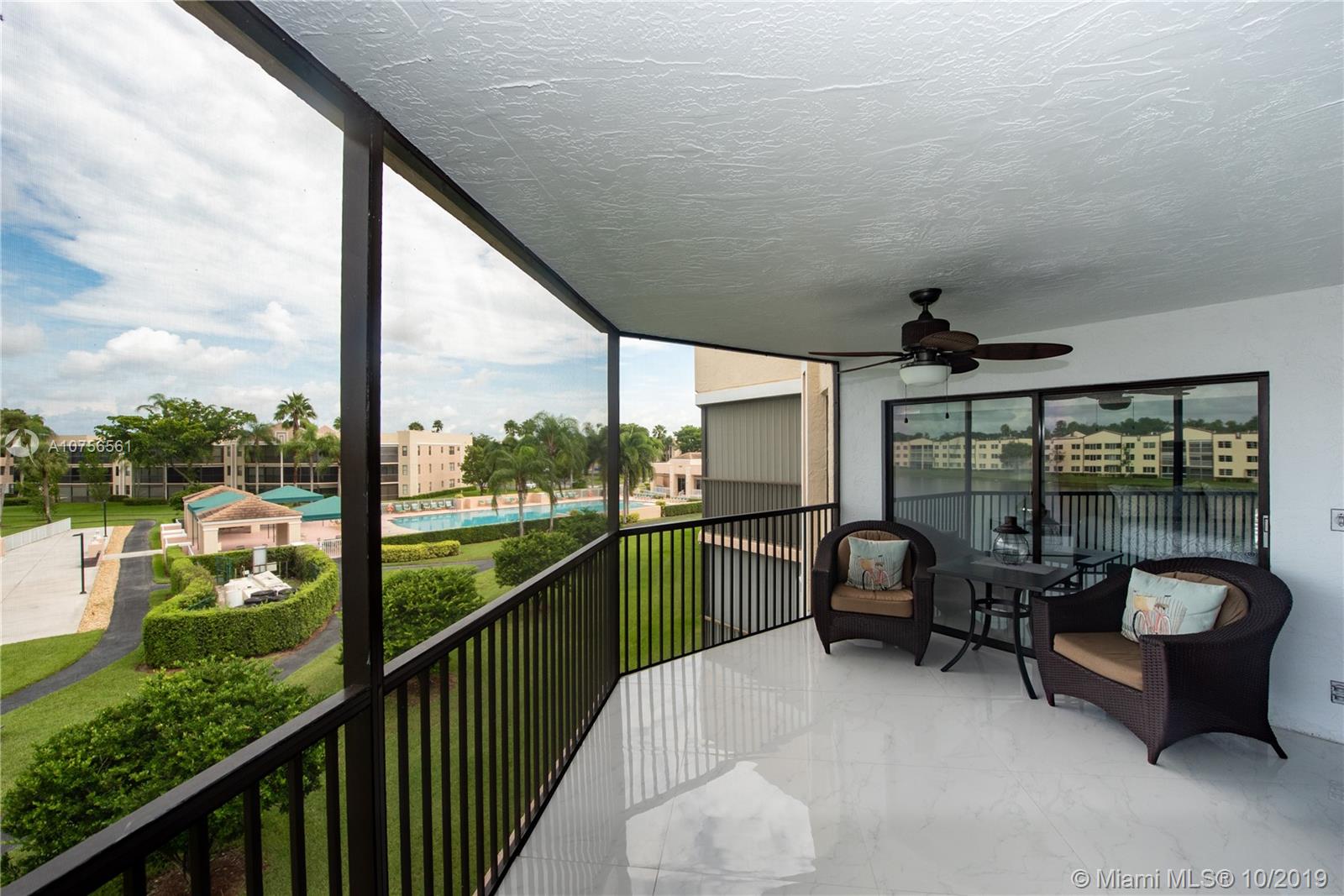 7361 Fairfax Dr #307, Tamarac, FL 33321