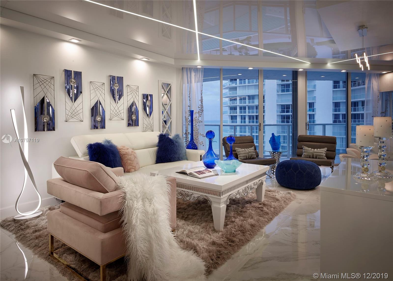 Sunny Isles Beach, FL 33160,16485 Collins Ave #938